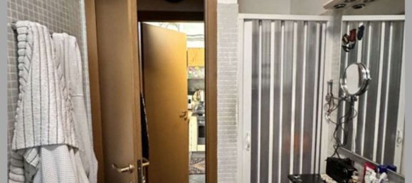 Apartamento T3 em Veduggio con Colzano, Italy N.º 329796 25