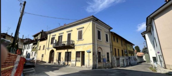 Apartamento T3 em Veduggio con Colzano, Italy N.º 329796 2