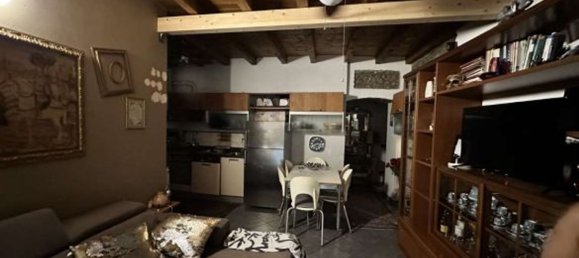 Apartamento T3 em Veduggio con Colzano, Italy N.º 329796 4