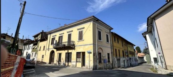 Apartamento T3 em Veduggio con Colzano, Italy N.º 329796 11