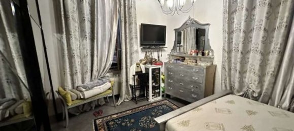 Apartamento T3 em Veduggio con Colzano, Italy N.º 329796 9