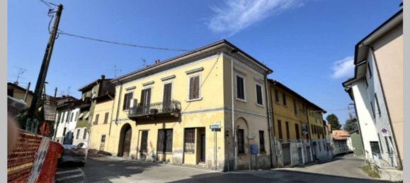 Apartamento T3 em Veduggio con Colzano, Italy N.º 329796 21