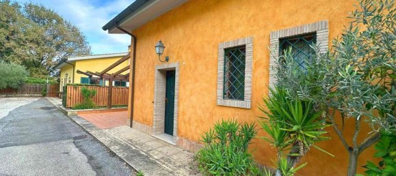 Вилла с 5 комнатами в Морлупо, Италия № 128641 16