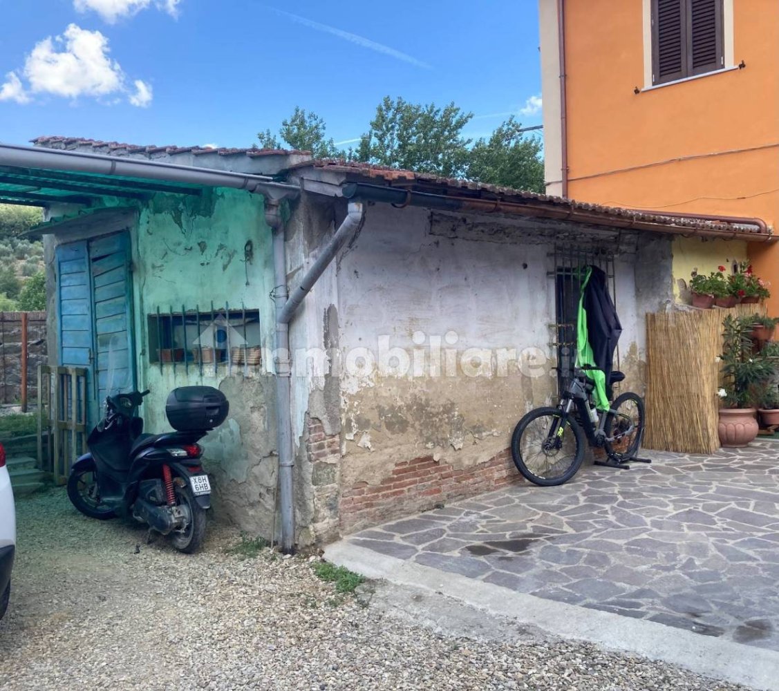 26m² Warehouse in Lastra a Signa, Italy No. 270777