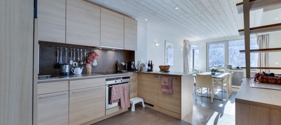 Apartamento de 4 dormitorios en Val-d'Isere, France No. 201 4