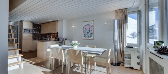 Apartamento de 4 dormitorios en Val-d'Isere, France No. 201 2