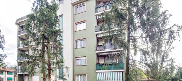 2-salle Appartement à Carate Brianza, Italy No. 14921 19