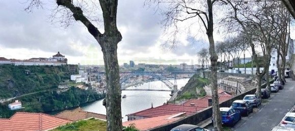 5 bedrooms House in Porto, Portugal No. 106256 21