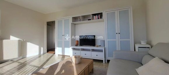 4 chambres Appartement à Gonesse, France No. 182573 2