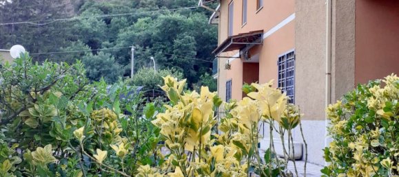 8 rooms House in Camerino, Italy No. 133208 3