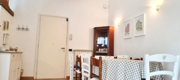 8 rooms House in Camerino, Italy No. 133208 39