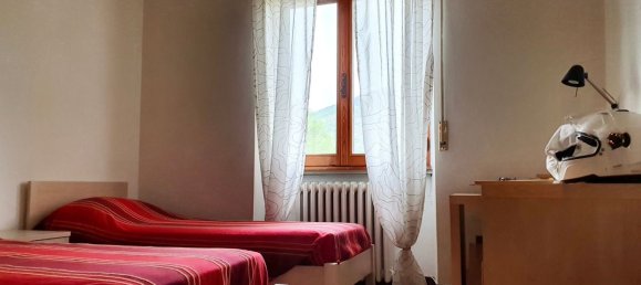8 rooms House in Camerino, Italy No. 133208 48