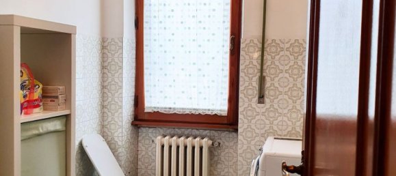 8 rooms House in Camerino, Italy No. 133208 42