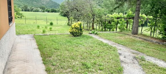 8 rooms House in Camerino, Italy No. 133208 16