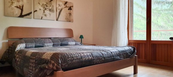 8 rooms House in Camerino, Italy No. 133208 46