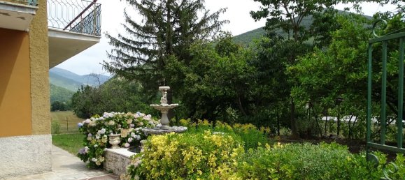 8 rooms House in Camerino, Italy No. 133208 21
