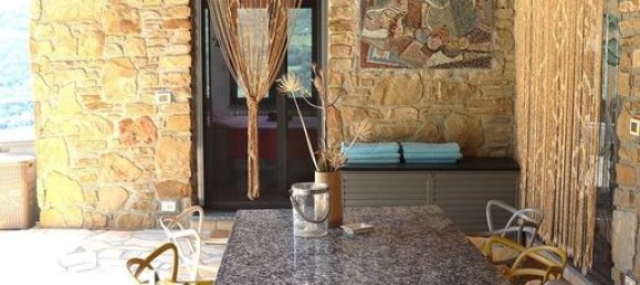 4 bedrooms Villa in Dolceacqua, Italy No. 223512 13