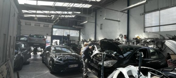 Gewerbliche Immobilie in Vitry-sur-Seine, France 252m², Nr. 166611 6