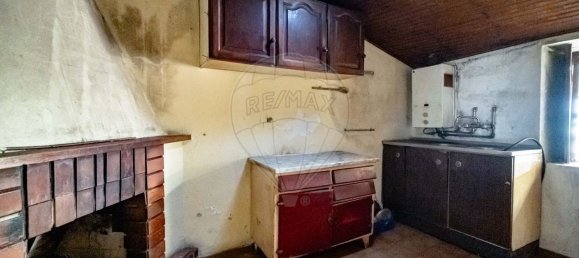 Дом с 3 спальнями в Миранда ду Корву, Португалия № 161769 3