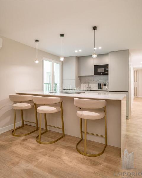 2 bedrooms Duplex in Madrid, Spain No. 127465