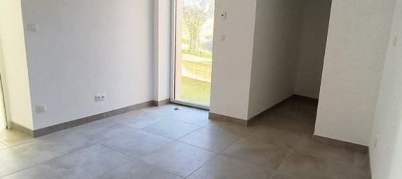 4-Zimmer Haus in Villecheneve, France, Nr. 204663 25