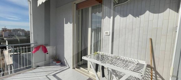 5 rooms Apartment in Manfredonia, Italy No. 28252 9