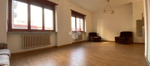 10 rooms House in Turin, Italy No. 206575 33