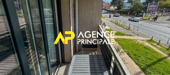 2 bedrooms Apartment in Bezons, France No. 172816 14