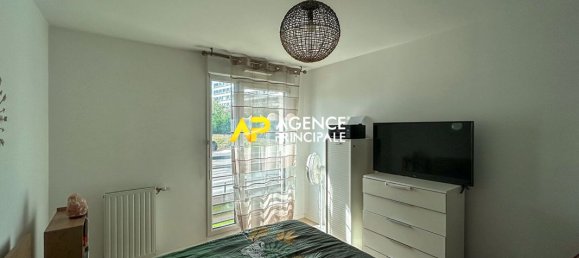 2 bedrooms Apartment in Bezons, France No. 172816 12