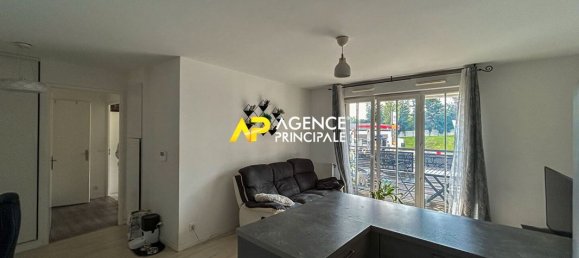2 bedrooms Apartment in Bezons, France No. 172816 5