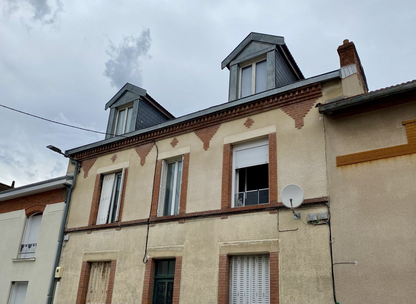  بناية في Reims, France 187متر مربع رقم 344728