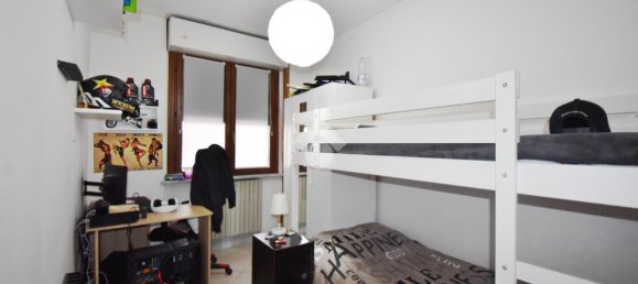 4 rooms Apartment in Ivrea, Italy No. 38091 13