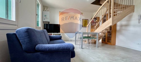 Studio in Udine, Italy No. 269274 2