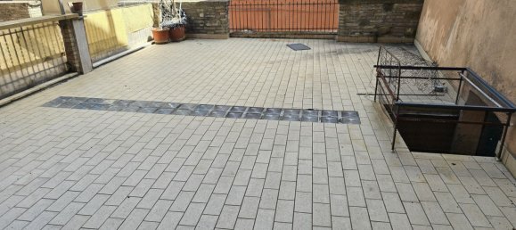 6 rooms Apartment in Perugia, Italy No. 279666 12