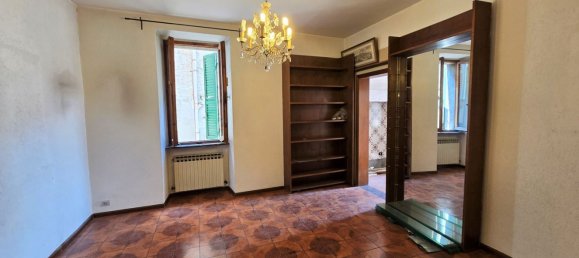 6 rooms Apartment in Perugia, Italy No. 279666 40