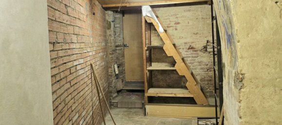 6 rooms Apartment in Perugia, Italy No. 279666 20