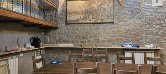 6 rooms Apartment in Perugia, Italy No. 279666 33