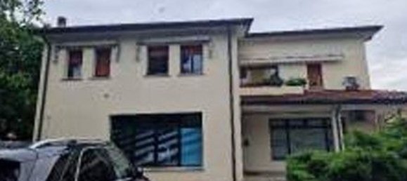 2 rooms Apartment in Chiarano, Italy No. 212832 9