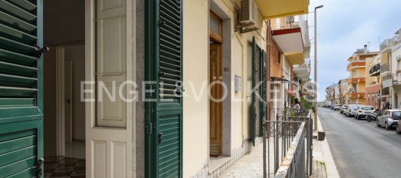 2 chambres Appartement à Pozzallo, Italy No. 286091 6