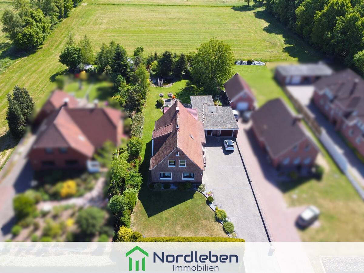 4 bedrooms House in Leer, Germany No. 295429