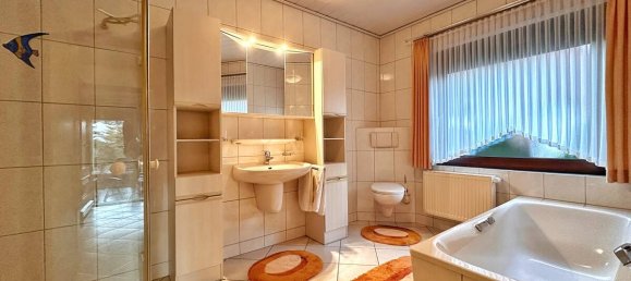 4 bedrooms House in Leer, Germany No. 295429 17