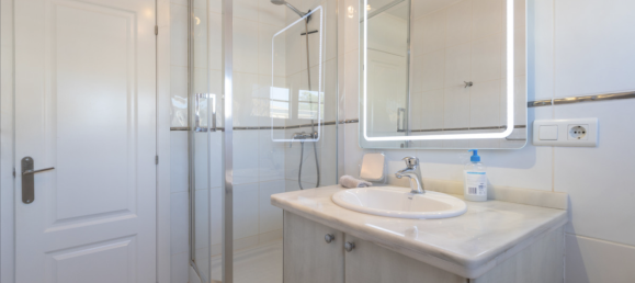 4 غرف نوم بانتهاوس في Marbella, Spain رقم 35269 16