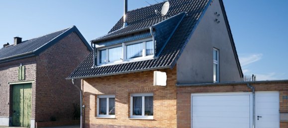 Здание с 2 спальнями в Хайнсберг, Германия № 173990 4