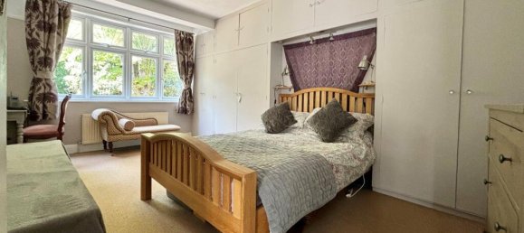 5 bedrooms Commercial property in Beckenham, United Kingdom No. 1131 10