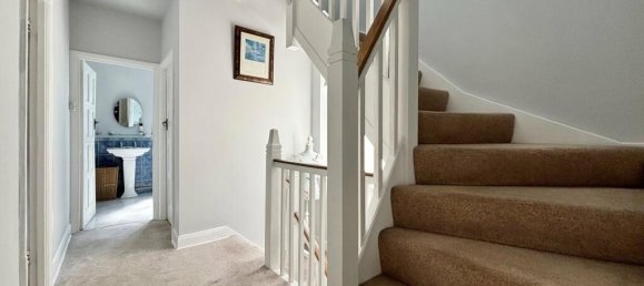 5 bedrooms Commercial property in Beckenham, United Kingdom No. 1131 16