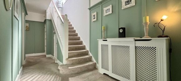 5 bedrooms Commercial property in Beckenham, United Kingdom No. 1131 6