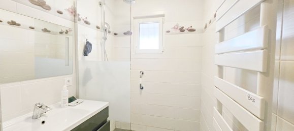 4 bedrooms House in Charvieu-Chavagneux, France No. 198946 5