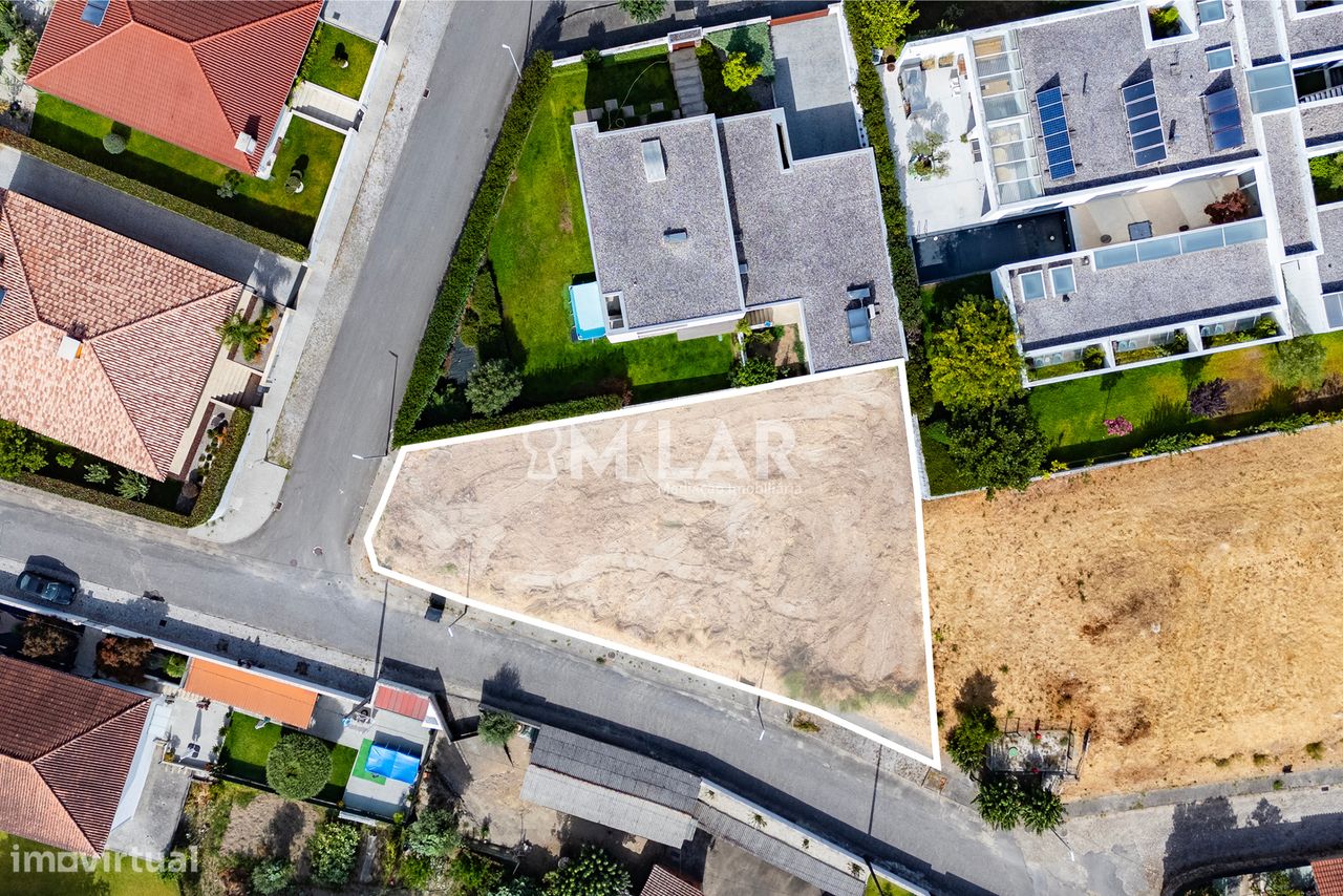 770m² Land in Barcelos, Portugal No. 260827