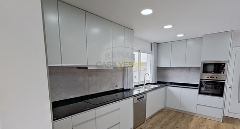 3 bedrooms House in Funchal, Portugal No. 85198