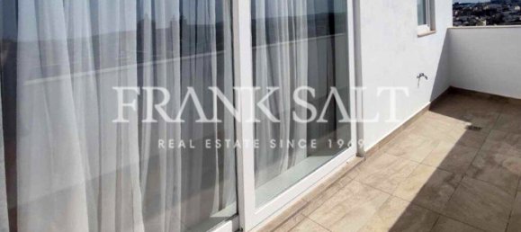 Ático de 2 dormitorios en Birkirkara, Malta No. 8031 16